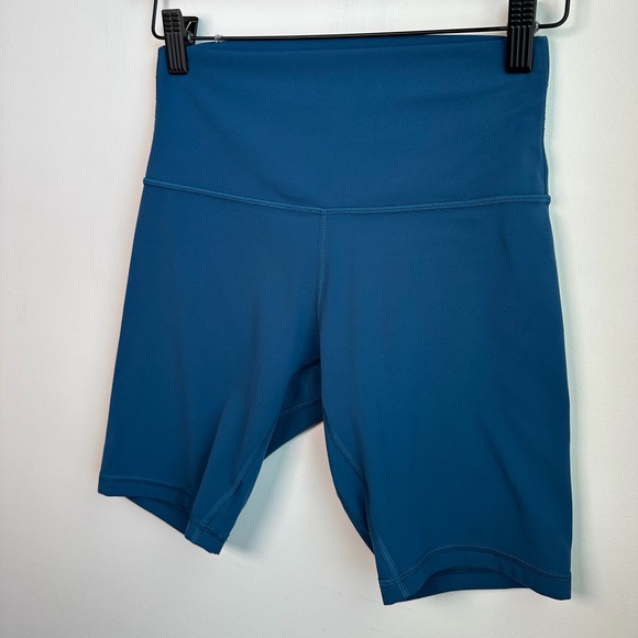 Lululemon Align High Rise Short 8" - Picture 6 of 10